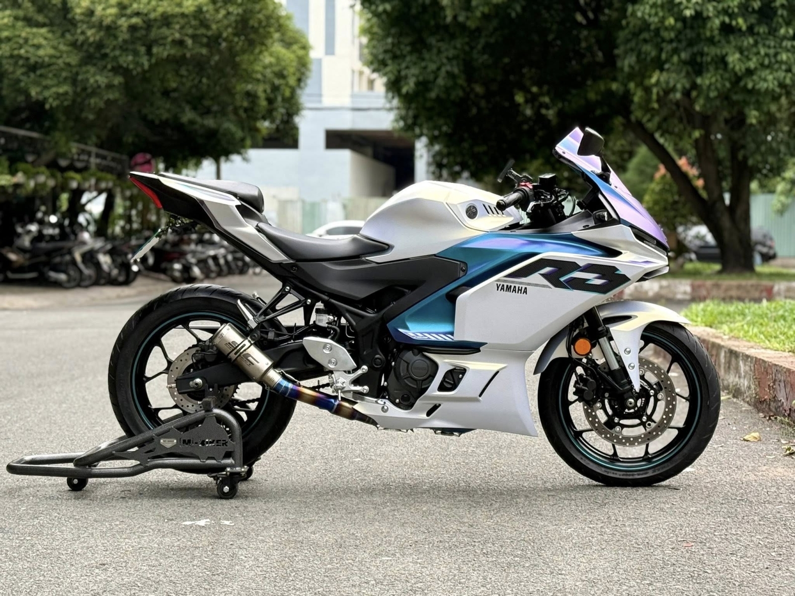 687 yamaha r3 2025