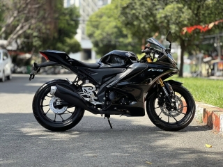 331. Yamaha R15 V4 2025
