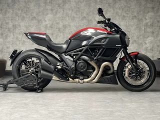 323. Ducati Diavel