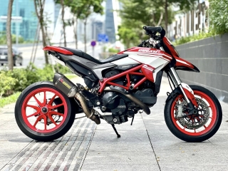 322. Ducati Hypermotard 821 2015